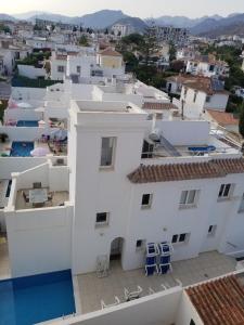 Superior family town centre villa close to beach in peaceful residential zone