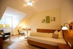 高特尔乔瑟夫酒店 - 贝格基兴