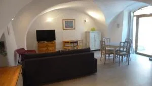Appartement tout confort 2-4 personnes Joyeuse-ARDECHE - Lablachère