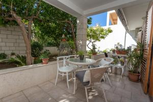 Historic center Hvar town- a few steps from the main square