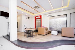 Pondok Indah Guest House by ecommerceloka