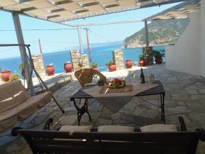 Studios Milos Skopelos-Where the Sea Meets the Sky Skopelos Greece