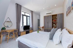 Palm Villa 10 - Luxury Pool Villa 6 Rooms & Billiard