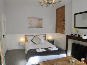 B&B / Chambres d'hotes Les Deux Rives : photos des chambres