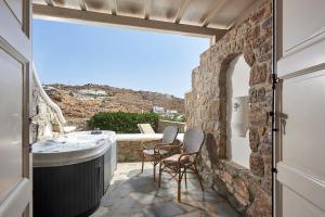 Executive Suite with Private Hot Tub