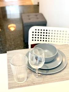 Urban City Retreat - by Nahuen Suites