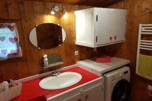 Chalets Petit chalet savoyard : photos des chambres