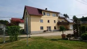 Ferienwohnung Gerlinde - Naundorf