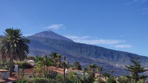 MA PETITE ILLUSION,SUNSET,OCEAN VIEw