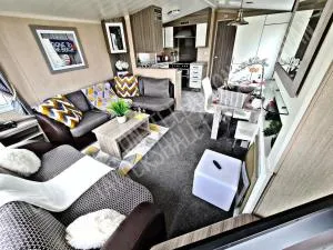 Tattershall Luxury Hot Tub Caravan - 塔特舍尔