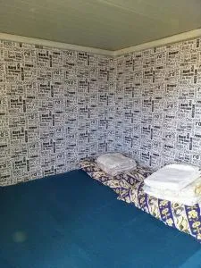 Two Rooms Cabin House (Self Check-In) - Brăneşti