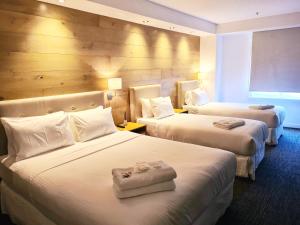 Superior Quadruple Room room in Crown Hotel Surry Hills