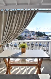 Angelos Design Suites Alonissos Greece