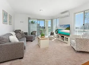 kims@kiama - 格罗拉