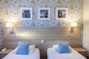 Twin Room room in Hôtel l'Aragon