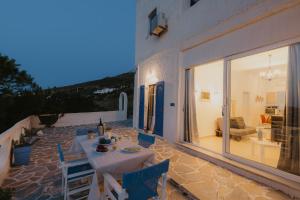 Two-Bedroom Apartment with Sea View