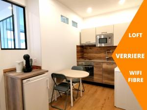 Loft avec verrière à 5 min à pieds de la gare