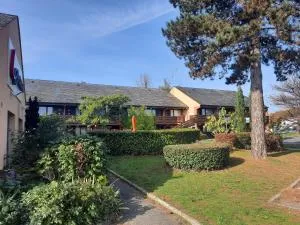 Kyriad Blois Nord - 马斯利维