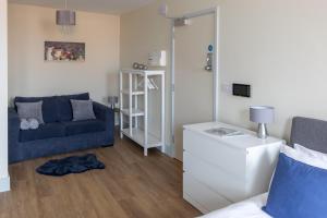 Hereford City Centre - Apartment 7, Isabella House - Modern Apartment In The Heart of The City - Sleeps 2 Guests - Hosted by RENTMYHOUSE
