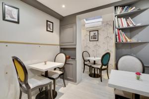 Hotels Hotel Riviera Elysees : photos des chambres