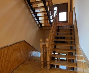 Приватний будинок