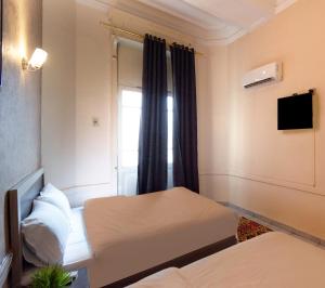 Australian Deluxe Hostel