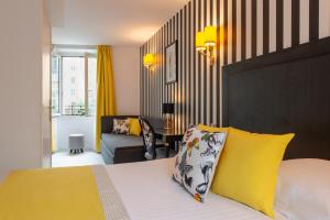 Hotels Hotel Riviera Elysees : photos des chambres