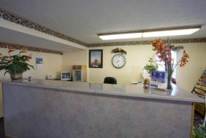 Americas Best Value Inn Litchfield
