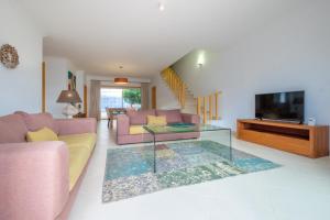 Four-Bedroom House room in Townhouse Vila da Praia