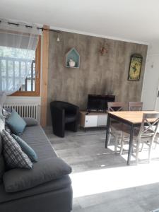 Appartements Enclos savoyard Appartement meuble 1chambre 1 canape lits 3personnes : photos des chambres