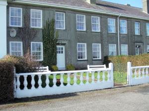 Ivy House Holiday Home