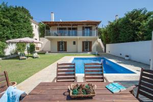 Four Seasons Villas Skiathos Greece