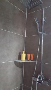 les Aromatiques - terrasse & parking privé à VILLENEUVE LES AVIGNON - proche Golf Academy