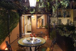 Le Terrazze del Teatro Greco