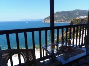 Studios Milos Skopelos-Where the Sea Meets the Sky Skopelos Greece