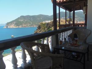 Studios Milos Skopelos-Where the Sea Meets the Sky Skopelos Greece