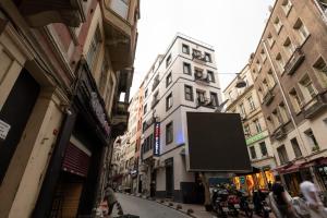 HOTEL Di POESİA & FREE BREAKFAST