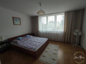 Apartament – 3 pokojowe dwupoziomowe mieszkanie z ogrodem