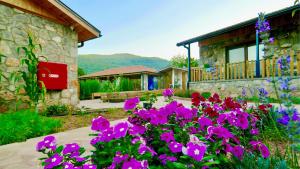 Dedehan Retreat Otel