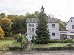 Heritage Holiday Home in Freienhagen with Private Terrace