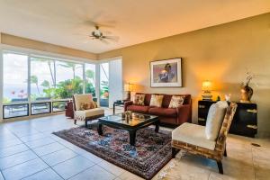 One Bedroom Apartment room in Kapalua Bay Villas 15G4