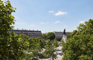 Hotels Crowne Plaza Paris Republique, an IHG Hotel : photos des chambres