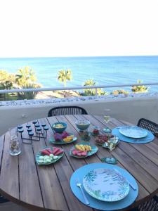 MIRADOR BERMUDA BEACH Sea Views