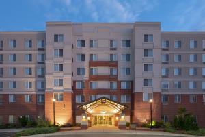 Staybridge Suites Denver International Airport by IHG