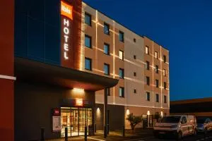 Ibis Montlhery Paris Sud - 莫里尼尚皮尼