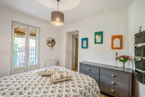 Maisons de vacances Maison de village : photos des chambres