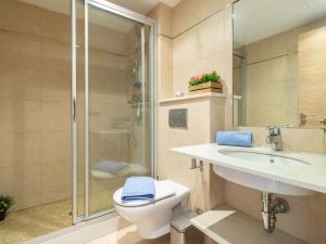 Apartment Del Port-3 by Interhome