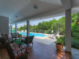 Holiday Home Fratrici by Interhome