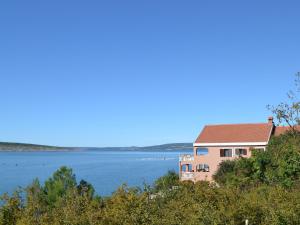 Apartment Ika