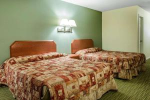 Rodeway Inn Groton - New London